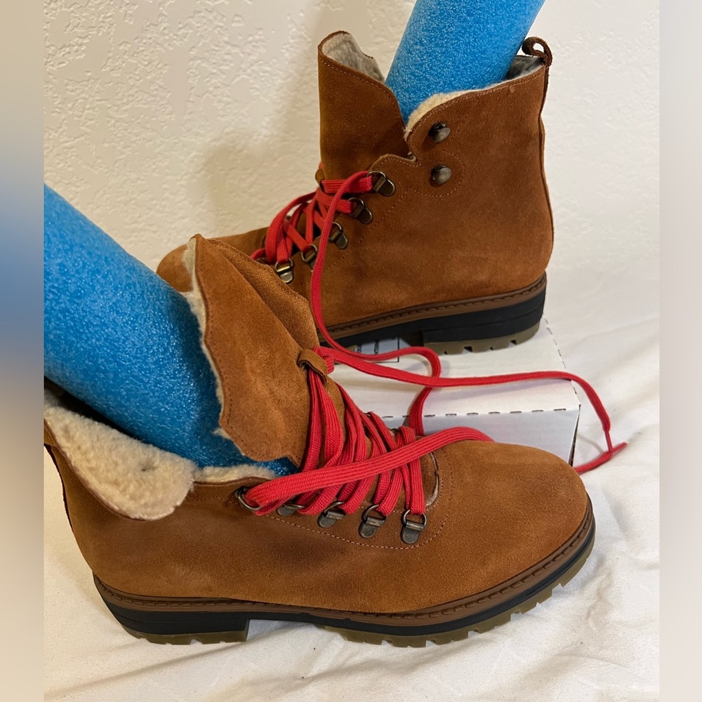 AVELLINI Sherpa Boot Rust Brown US 8 EU 39 Suede Ankle NWOB Lined Spain Leather